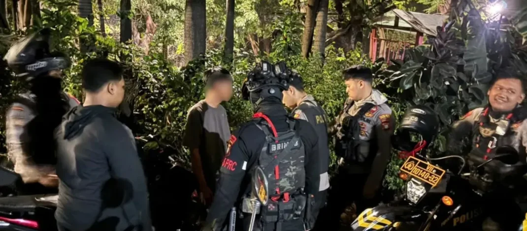 Polisi membubarkan aktivitas yang diduga balap liar di Jakarta Timur
